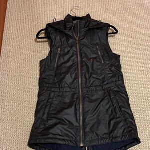 EUC, Athleta Black Vest, Options Galore, XXS to SM, Photos show Meauserments